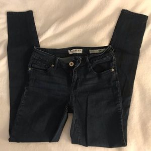 Bullhead dark denim blue skinny jeans